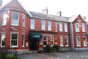 Egans House - Exterior