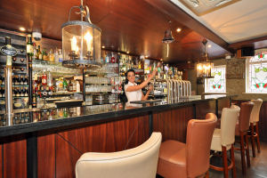 Maples House Hotel - Bar_1