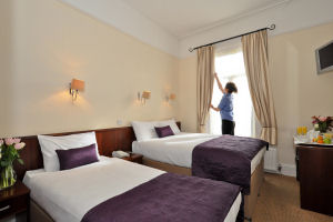 Maples House Hotel - Twin room_2