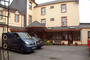 St George - exterior - gas07409