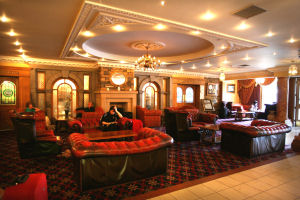 Abbey Hotel - Lounge Area 