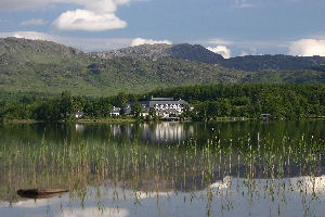 Harveys Point - Exterior