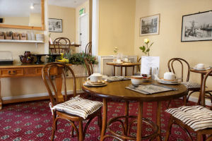 Ashley Hotel - Breakfast room