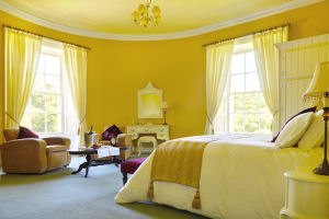 Springfort Hall - bedroom - hhs03998