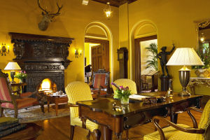 CahernaneHotel-reception