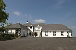 Grovemount House - House Exterior