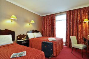 Flannerys-Hotel---DoubleTwin2