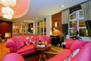 The House Hotel - Lobby area