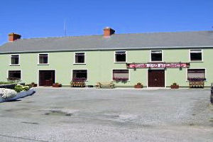 Tigh Fitz Outside image GAS7552