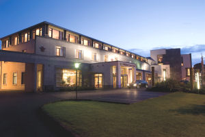 Tullamore hotel - exterior - hhs04018