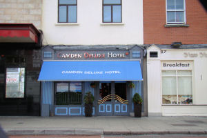 Camden De Luxe Hotel - Exterior
