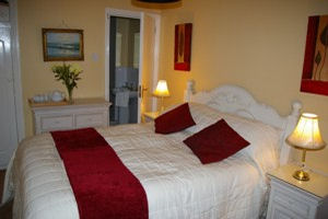 Cashel Lodge - Bedroom