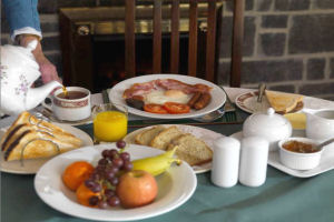 Salmon Leap Farm - Breakfast
