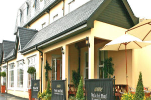 Menlo Park Hotel - Exterior