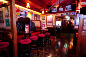 Spanish Arch Hotel - Back bar