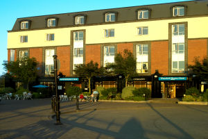 facilities picture of waterford marina hotel
