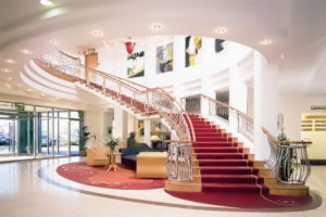 Red Cow Moran Hotel