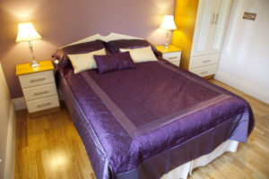 Lochinver Farmhouse - Bedroom 