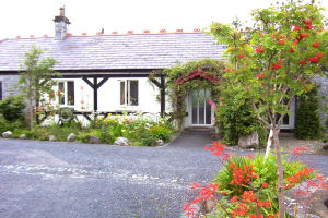 CaheroyanHouse2BED-exterior