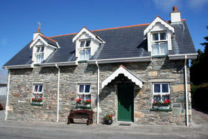 Stone Cottage-exterior