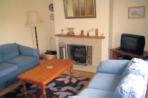 6 Dun na Mara - Sitting room