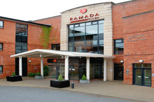 Ramada Plaza Belfast - Hotel Exterior