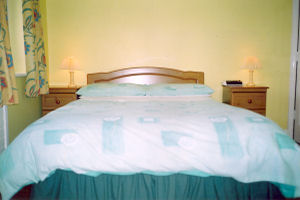 Killarney House - Bedroom