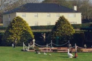 Lough Gara Lodge - Exterior