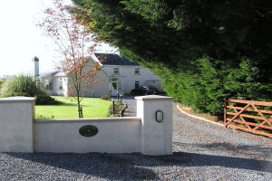 Rowan Tree House - Exterior