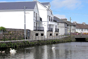 Donegan Court- Welcome