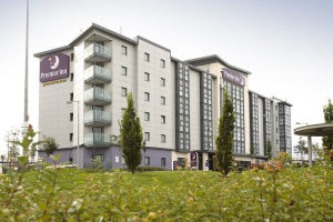 Premier Inn Dublin Airport - exterior - hhs04340