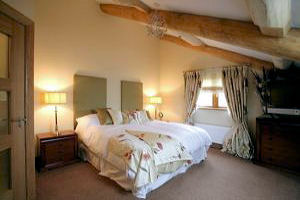 Highfield Lodge - Bedroom