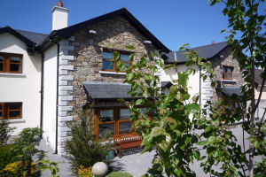 Garden view of Avlon Bed and Breakfast