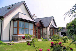 Summer Hill - Main Picture 