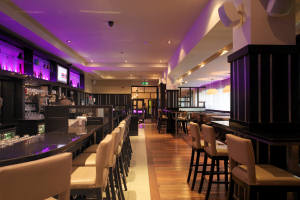 Met Bar