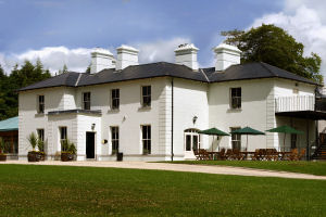 Lisloughrey Hotel