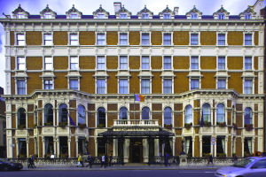 The Shelbourn - Hotel Exterior