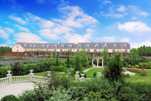 Abbey Court Hotel Lodges 3bed - exterior