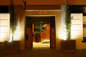 4 * Park Place Apartments