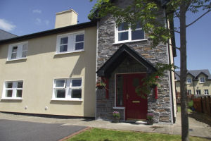 Bothar Sheen - House Front