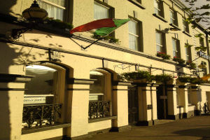 Phoenix Park Hotel - Hotel side