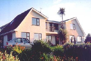 hazelbrook-exterior