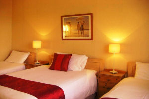 Andorra - Double and 2 singles room