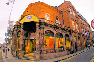 Avalon Hostel at night