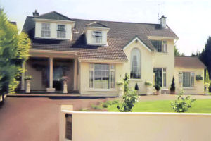 Ashgrove House - House Exterior