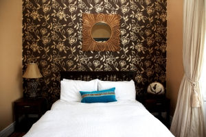 Room2 