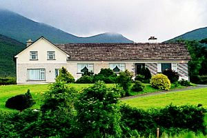 Kingdom View - Exterior