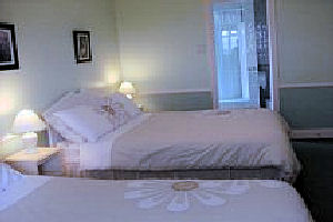 Double and Single En Suite 