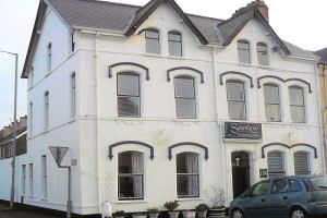 Seaview Guesthouse - Exterior