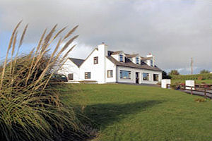Cnoc Breac - Exterior
